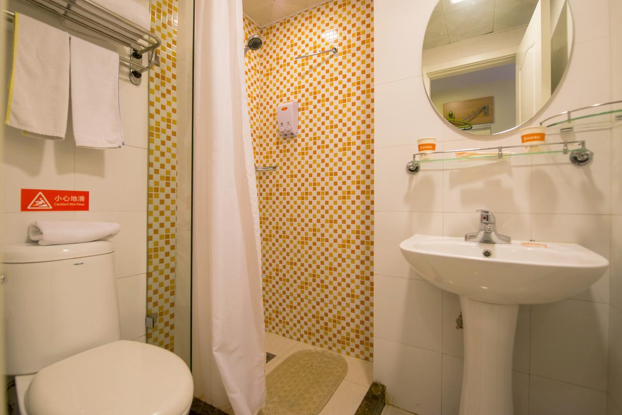 Home Inn Shanghai Hongqiao Terminal Jinshajiang Road Changfeng Екстериор снимка