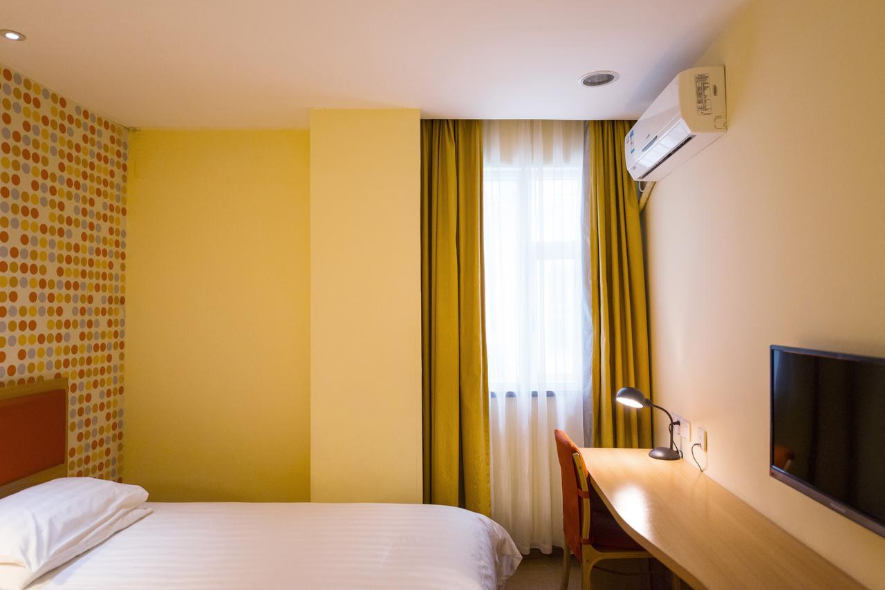 Home Inn Shanghai Hongqiao Terminal Jinshajiang Road Changfeng Екстериор снимка