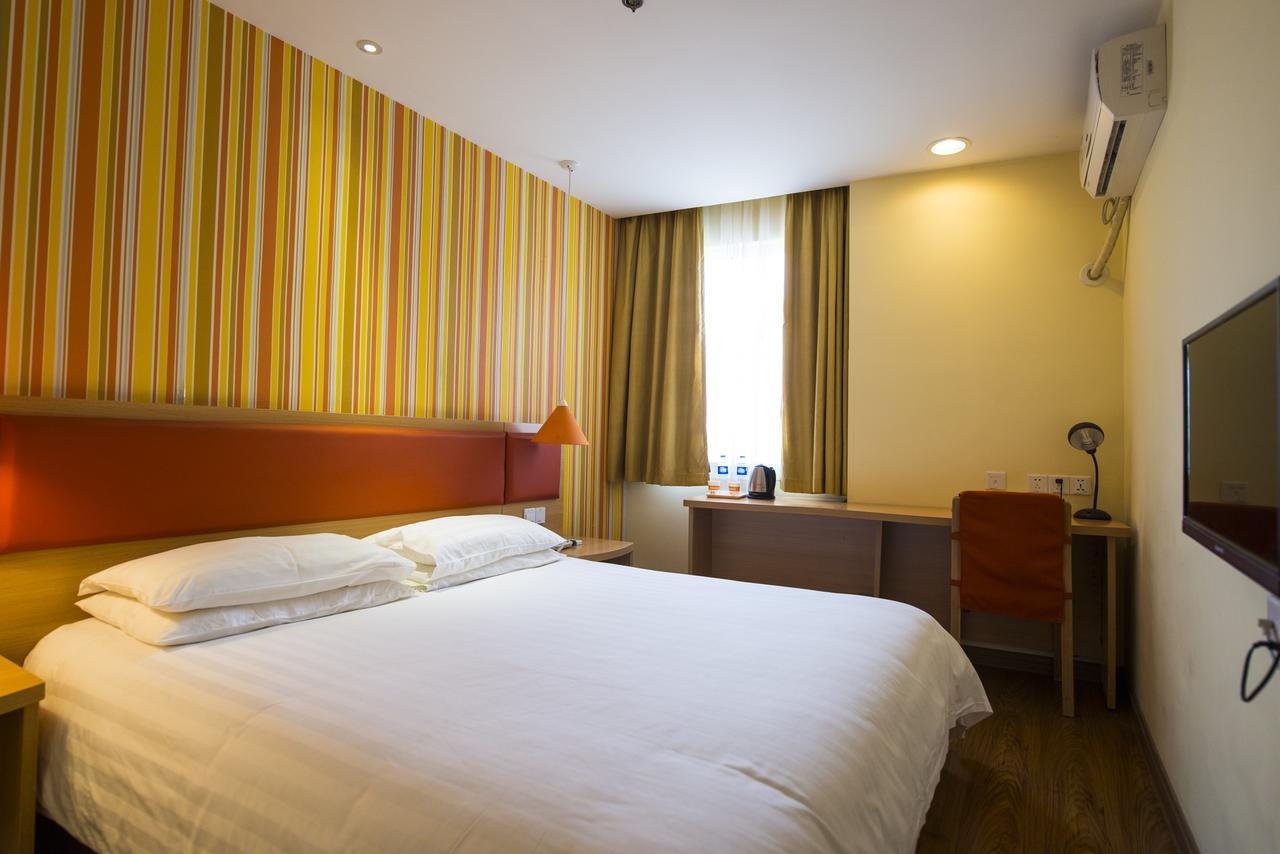 Home Inn Shanghai Hongqiao Terminal Jinshajiang Road Changfeng Екстериор снимка